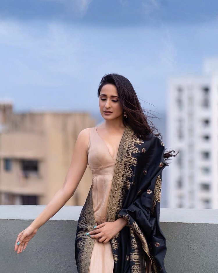 Pragya Jaiswal New Images Gallery Collection