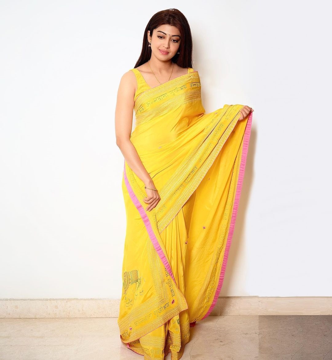 Pranitha Subhash Stunning Photos