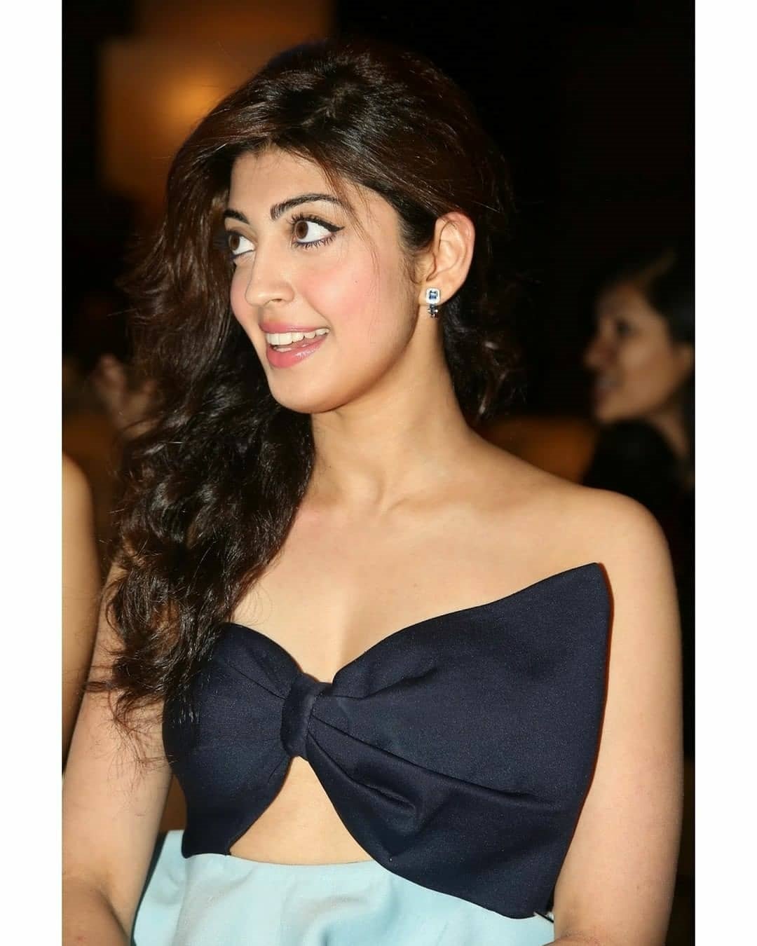 Pranitha Subhash latest Cute Photos