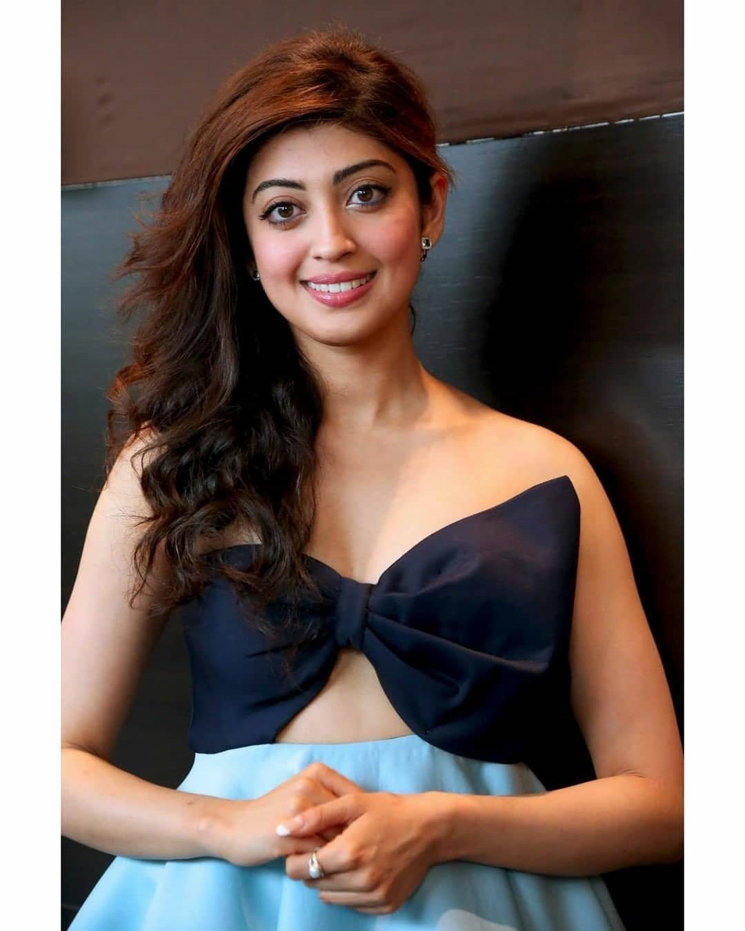 Pranitha Subhash latest Cute Photos