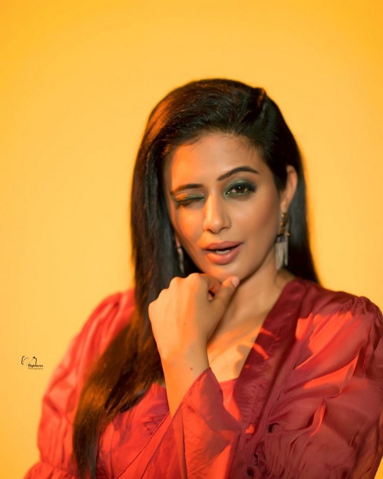 Priya Mani New Photos Collection