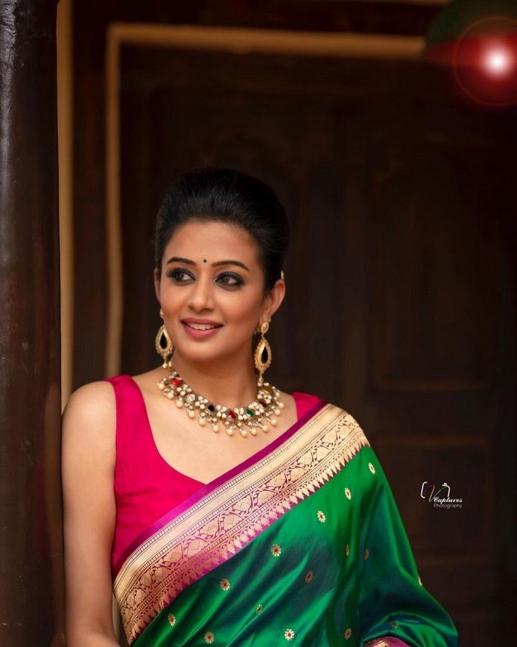 Priyamani Latest Photos In Diwali