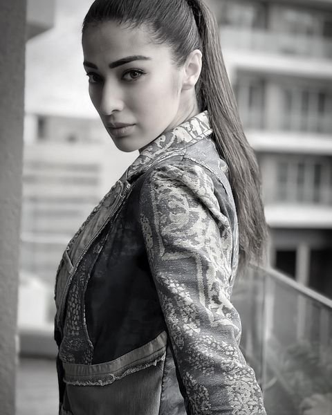 Raai Laxmi Hot Photos In Out Side