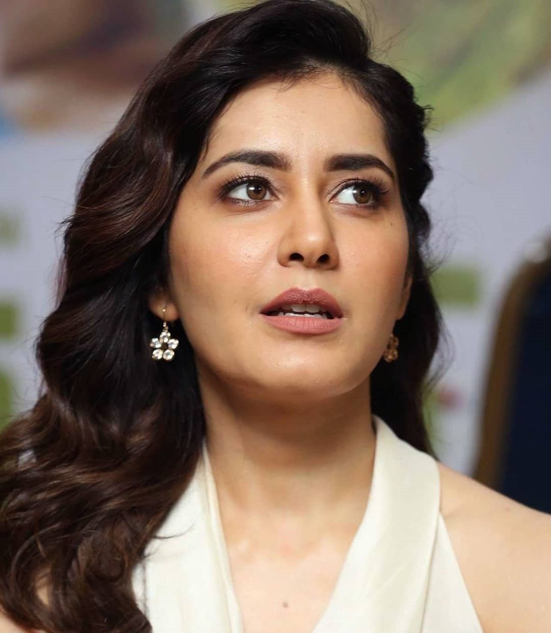 Raashi Khanna latest Photos