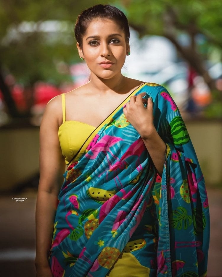 Rashmi Gautam Hot Photos In Saree