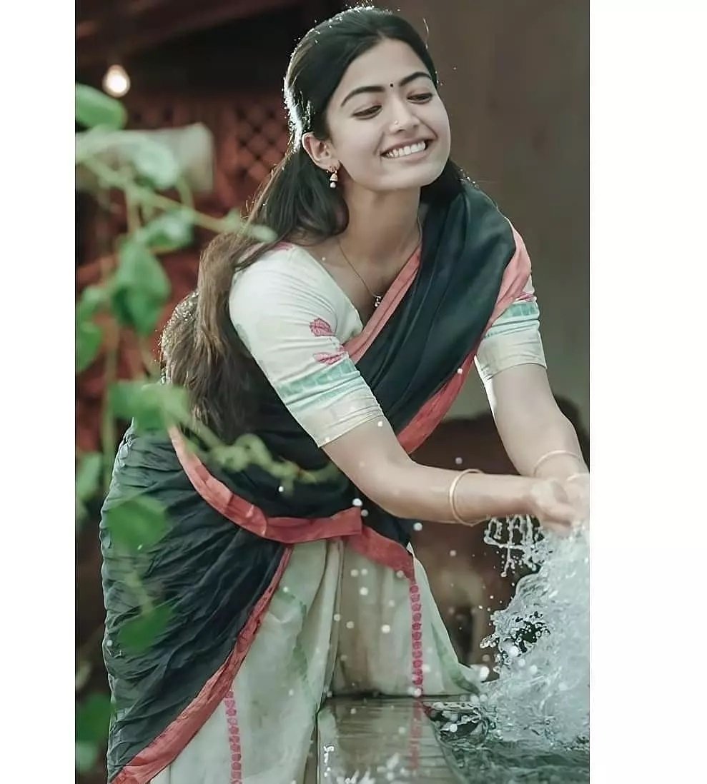 Rashmika Mandanna New Photos In New Movie