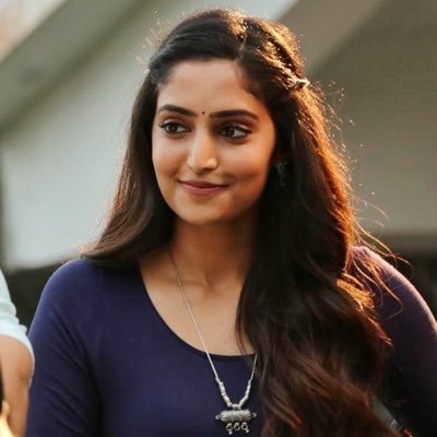 Reba Monica John New Stills