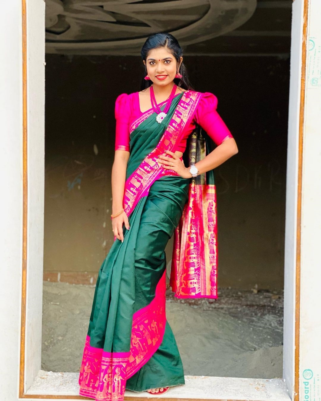 Rithu Chowdary New Clicks