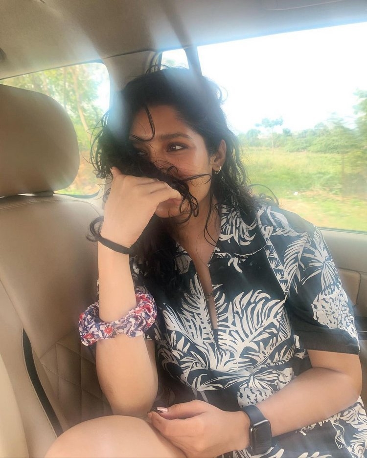 Ritika Singh Latest Photos