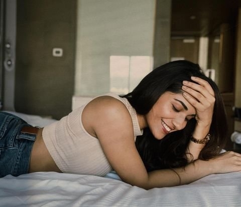 Ruhani Sharma Latest Hot Photos In Gym