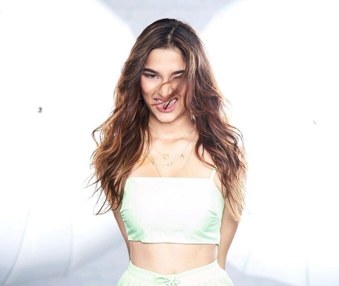 Saiee Manjrekar New Images