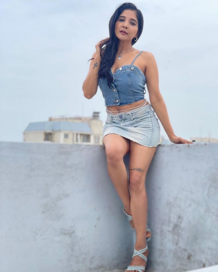 Sakshi Agarwal Images Collection