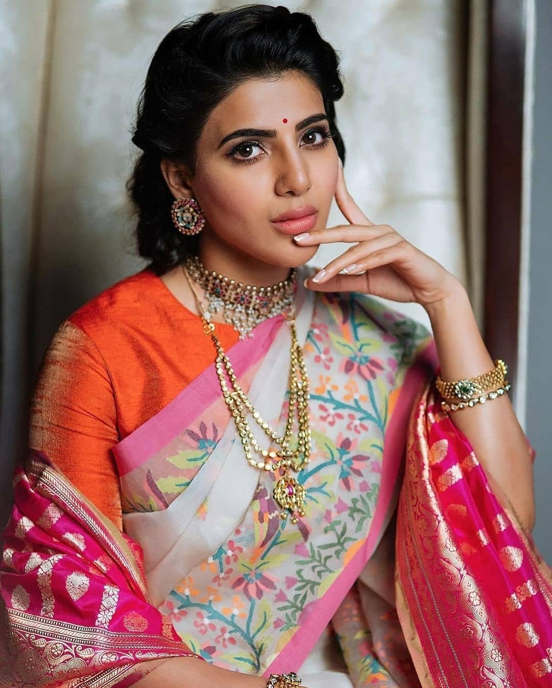 Samantha Akkineni New Images In Traditional