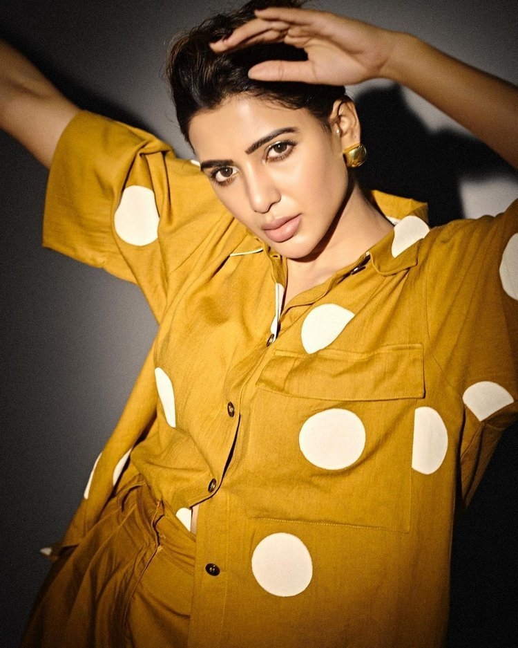 Samantha Akkineni New Stills