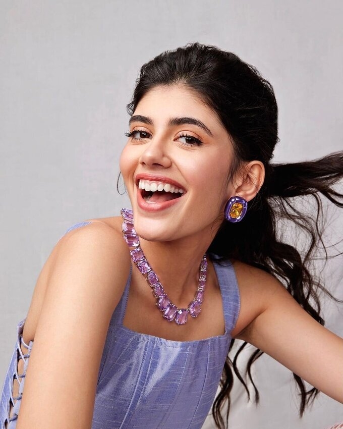 Sanjana Sanghi Clicks In Insta