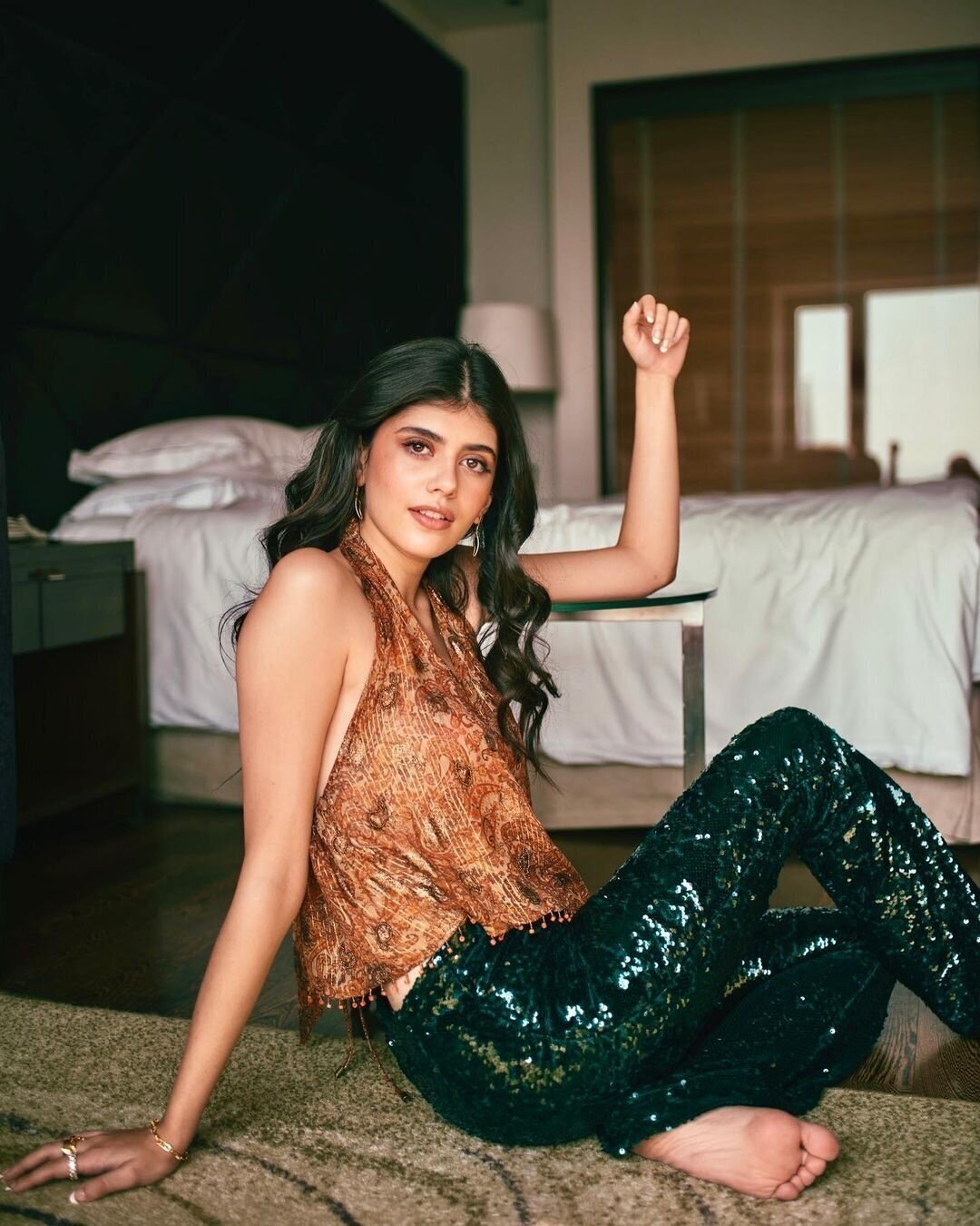 Sanjana Sanghi New Looks Photos