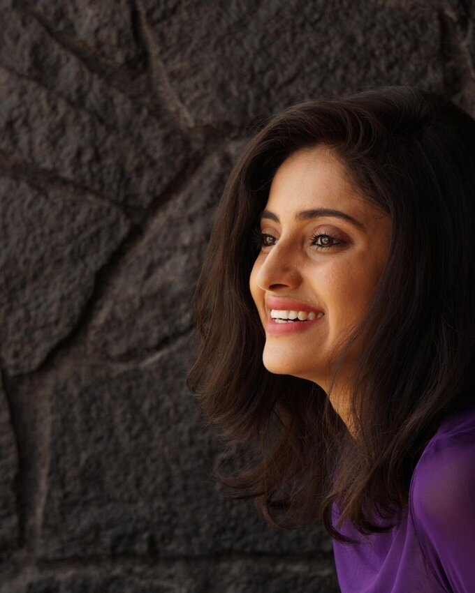 Serial Actress Ayesa Image Collection