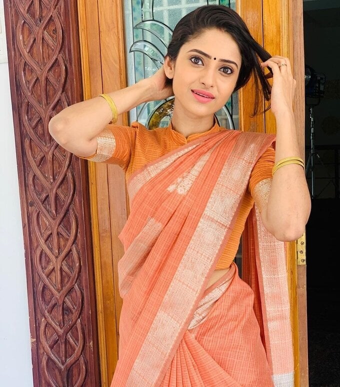 Serial Actress Ayesha Latest Images