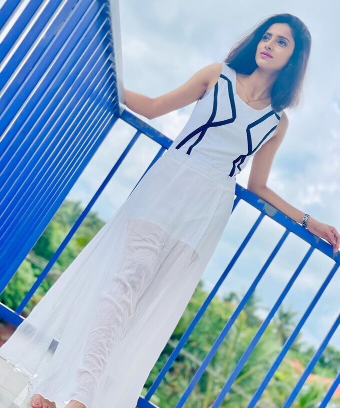 Serial Actress Ayesha Latest Images