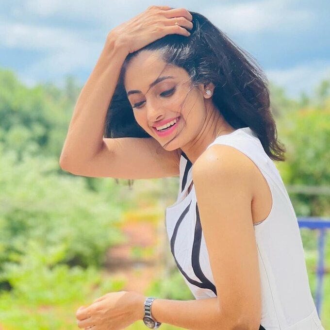 Serial Actress Ayesha Latest Images