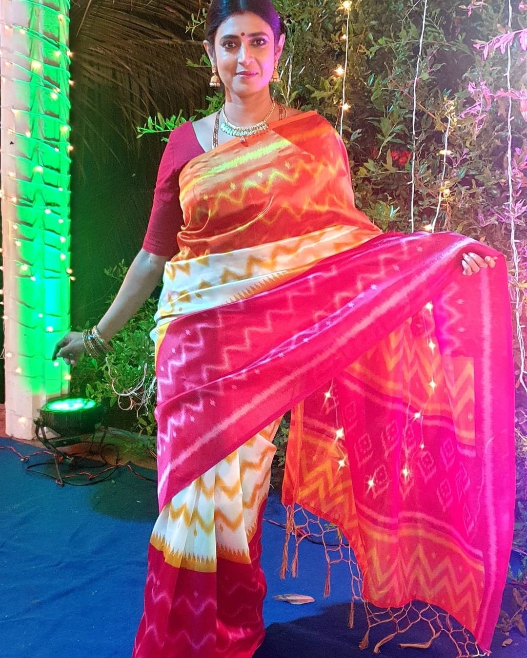 Serial Actress Kasthuri latest Photos