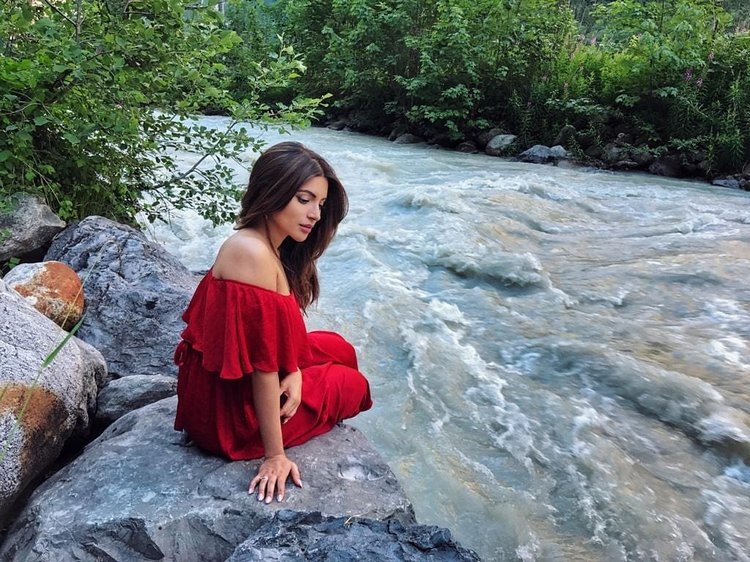 Shama Sikander Images Collection