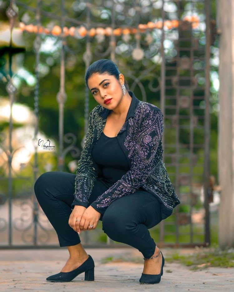 Shamna Kasim Stunning Photos