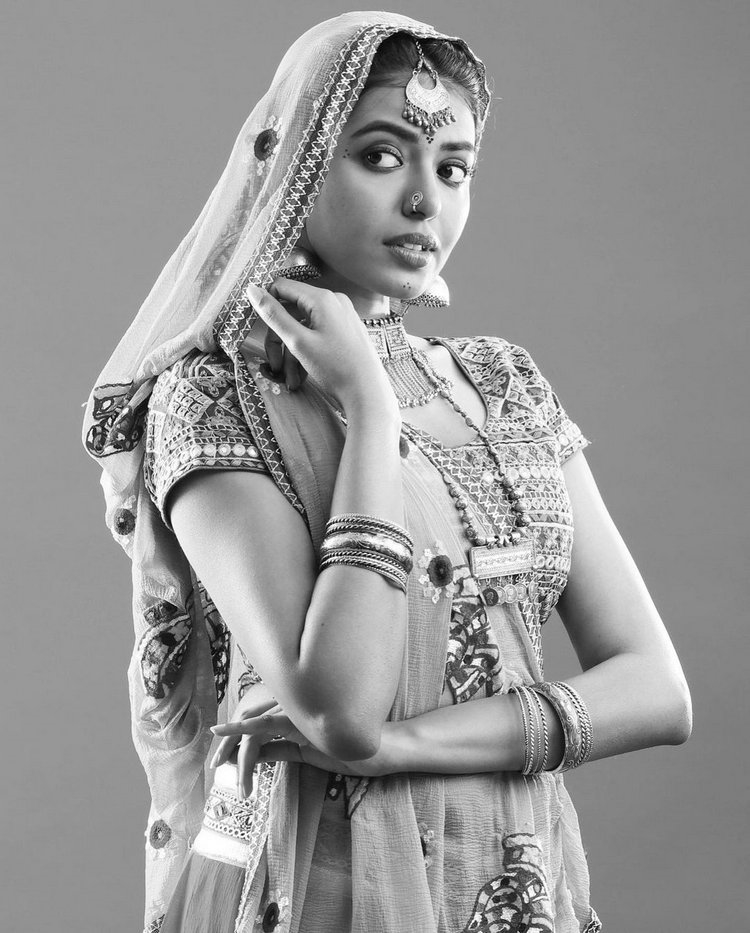 Shivani Rajashekar latest Photos