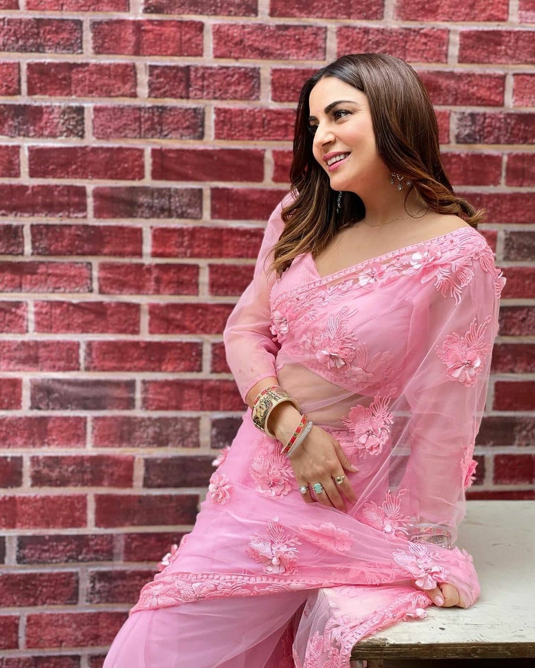 Shraddha Arya latest Photos