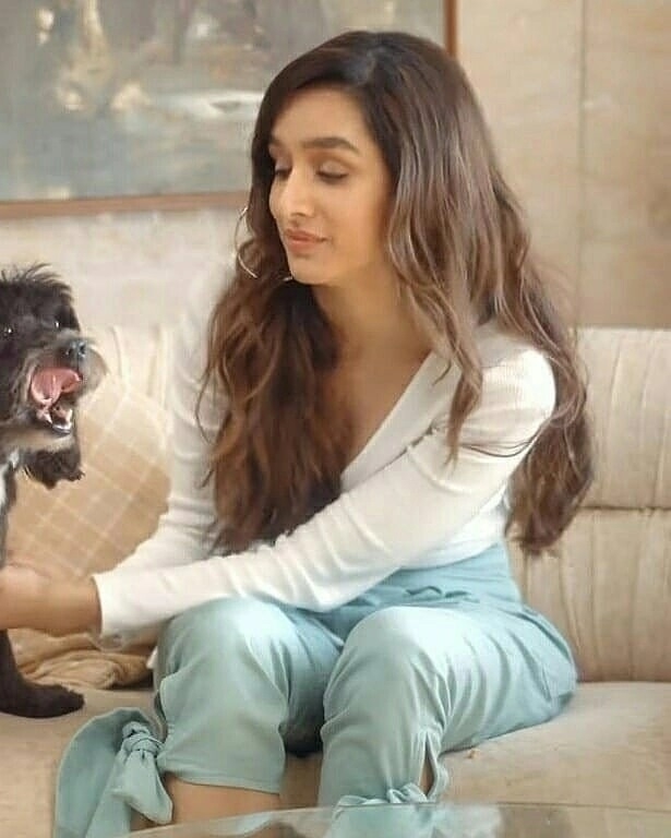 Shraddha Kapoor New Clicks With Dog