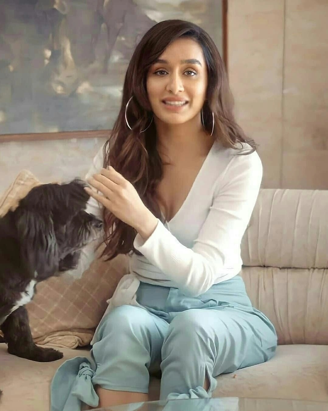 Shraddha Kapoor New Clicks With Dog