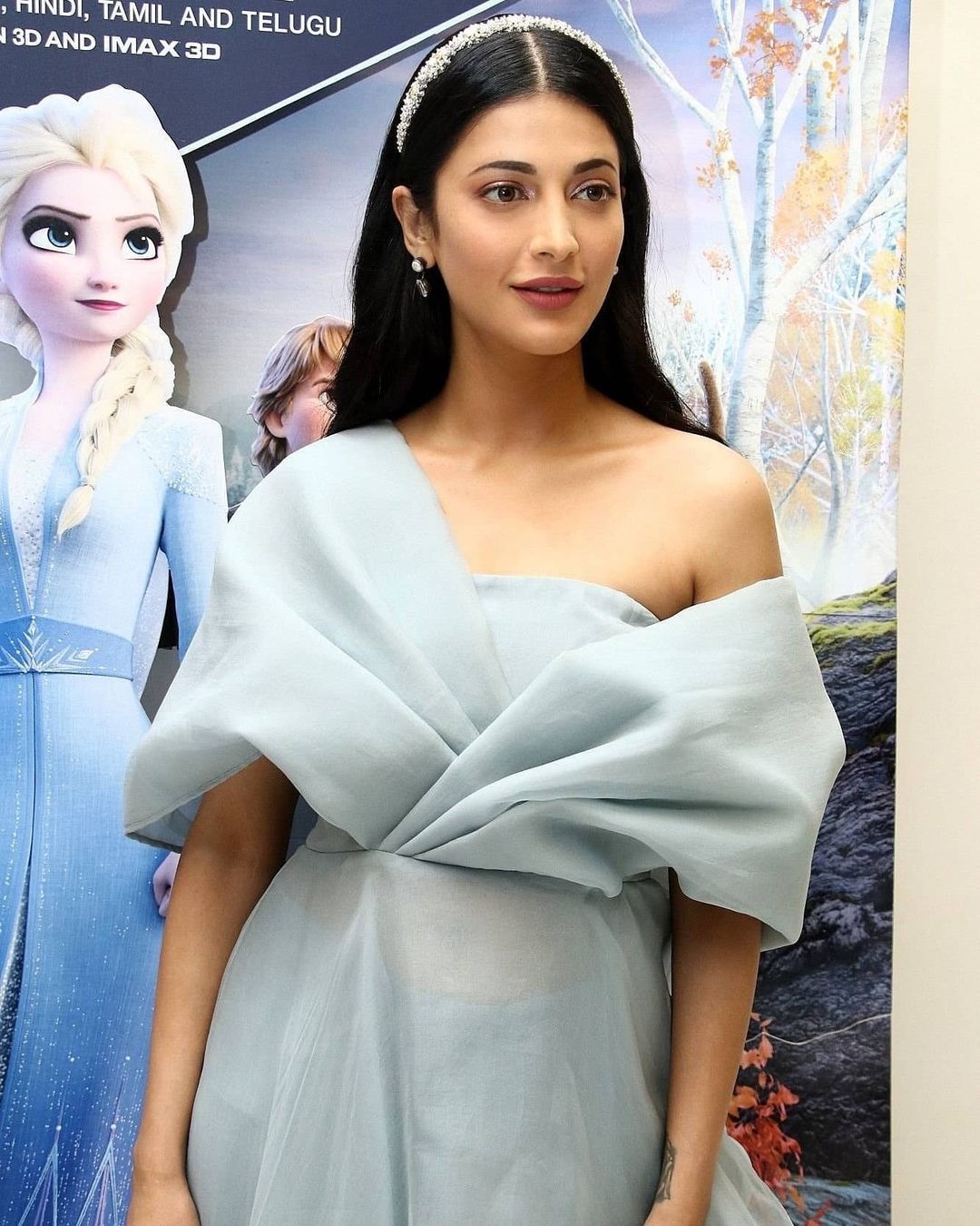 Shruti Haasan New Cute Stills