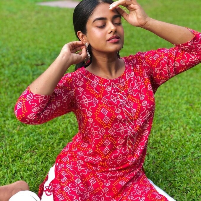 Siddhi Idnani latest photo shoot