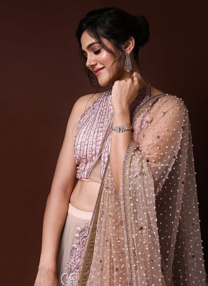 Simran Chowdary New Photos