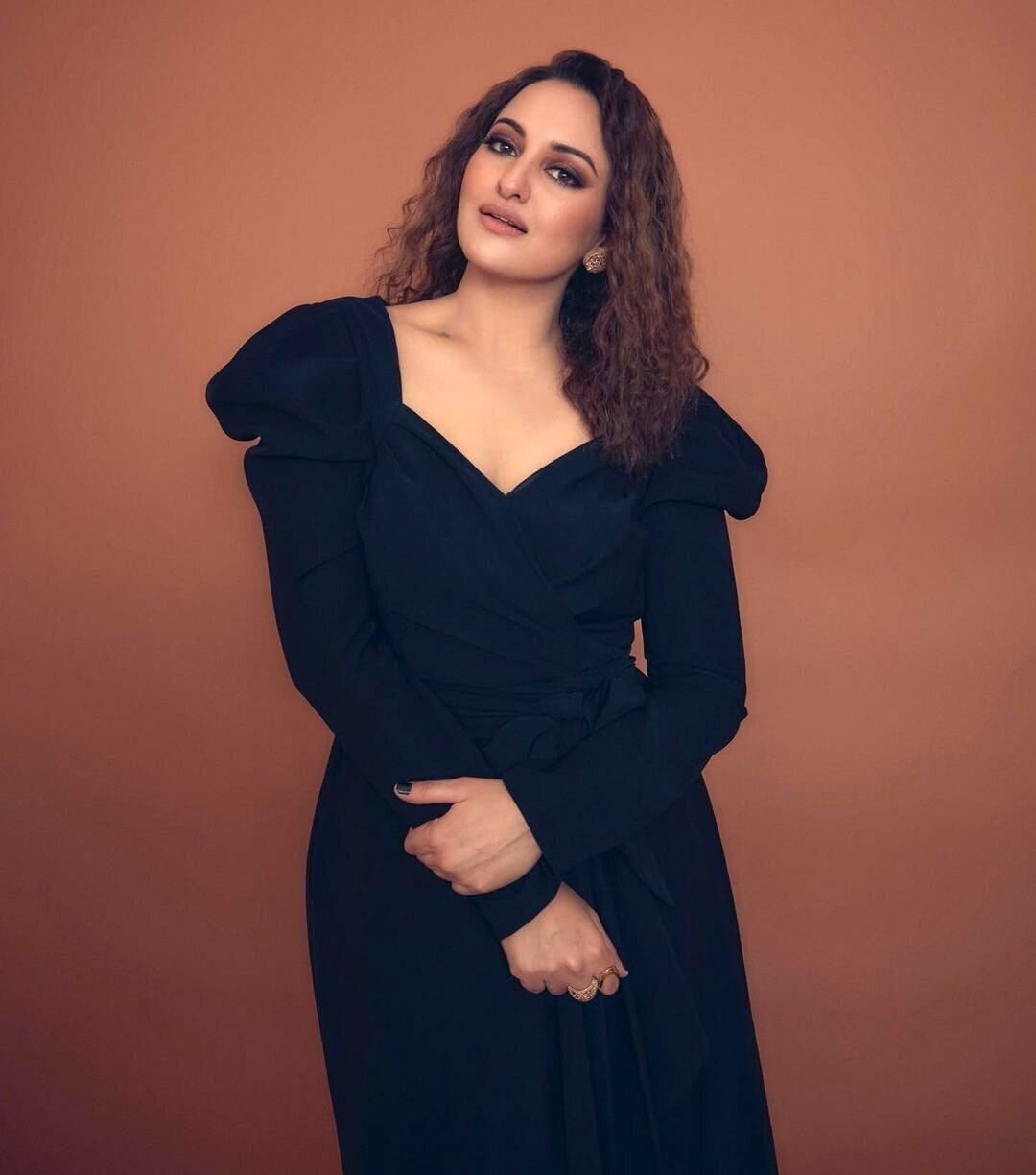 Sonakshi Sinha Amazing New Photos In Black Dress