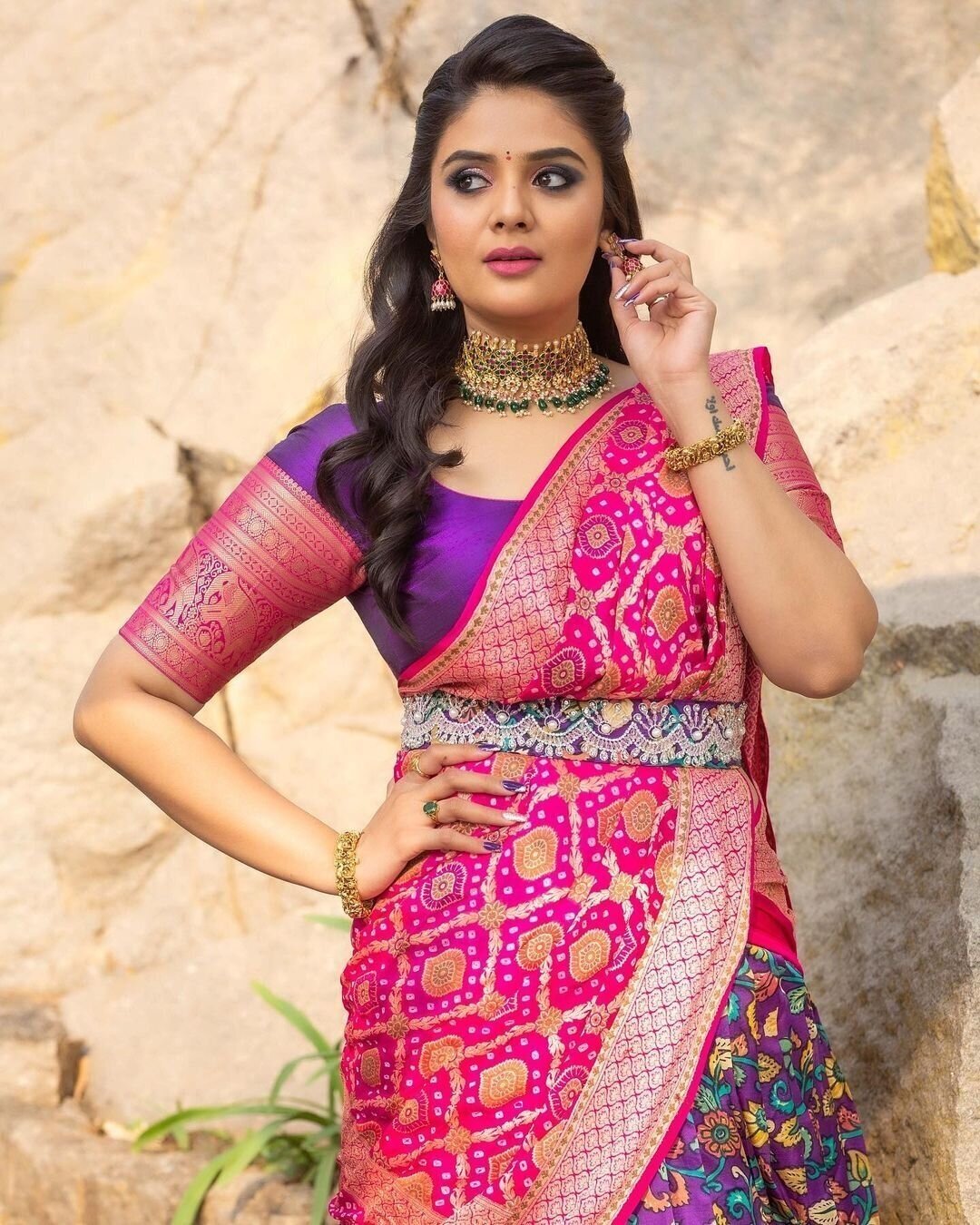 Sreemukhi Amazing New Clicks In Event In Pink Half Saree