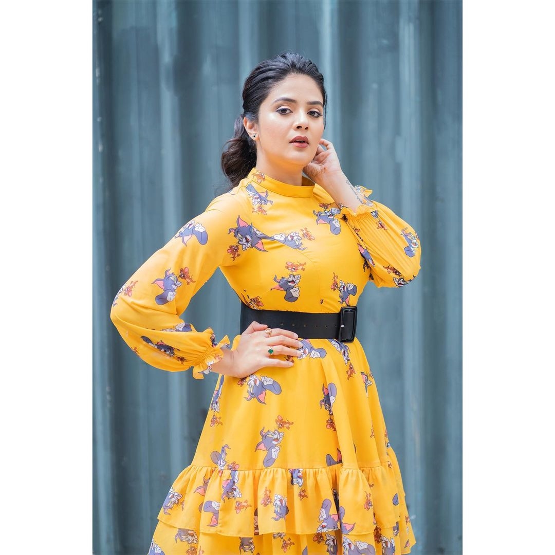 Sreemukhi Hot Photos In Yellow Dress