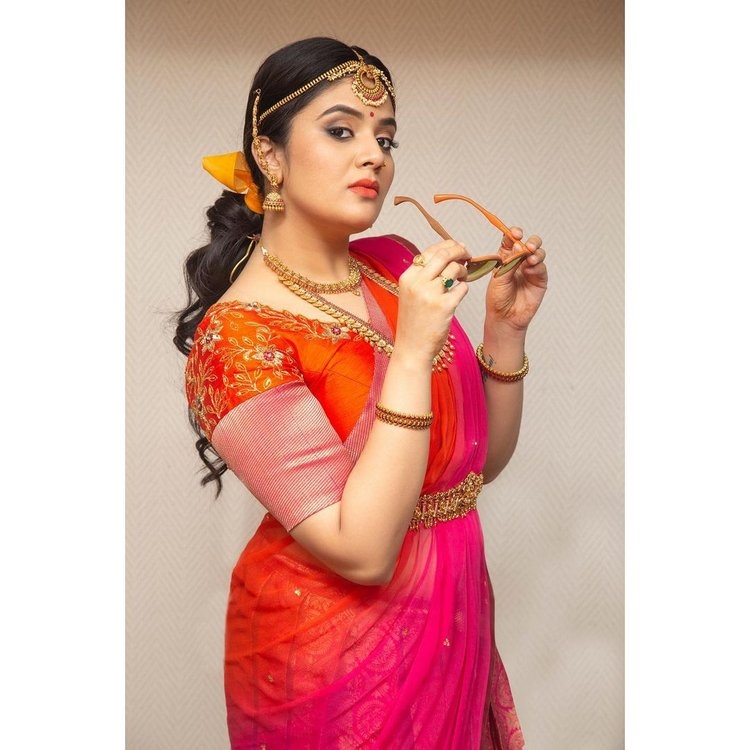 Sreemukhi New Clicks Cute Looks