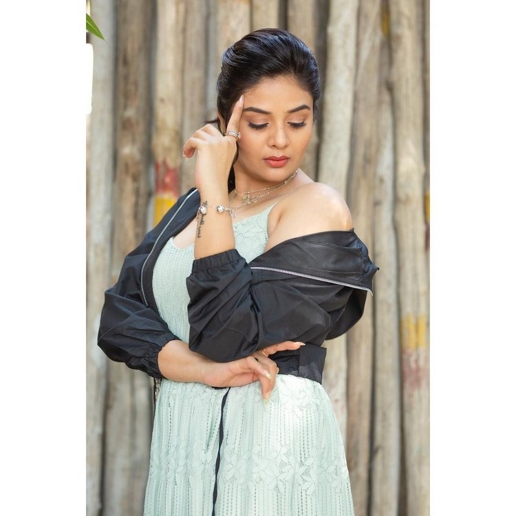 Sreemukhi New Photos In Instagram