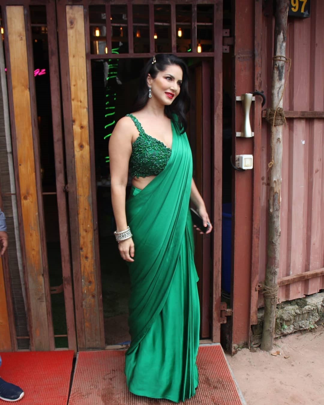 Sunny Leone Hot Photos In Saree