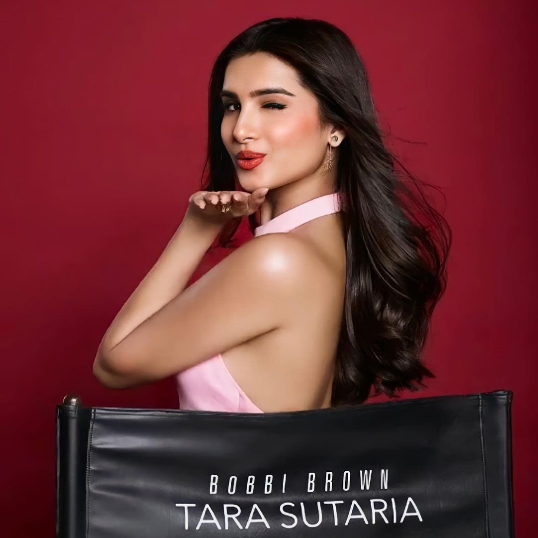 Tara Sutaria New Clicks In Instagram