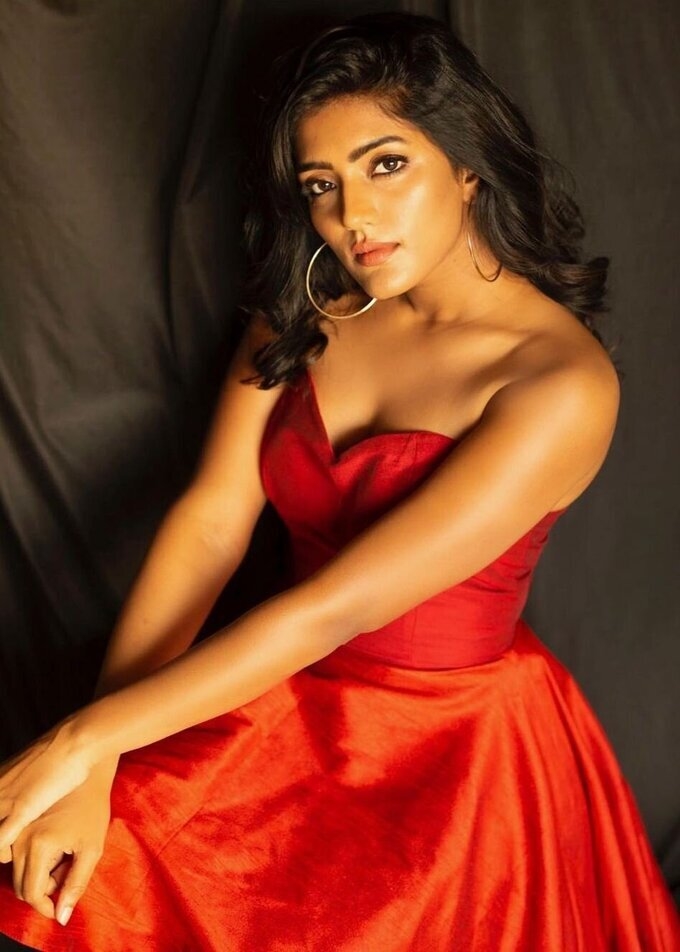 Tollywood Actress Eesha Rebba ImageCollection