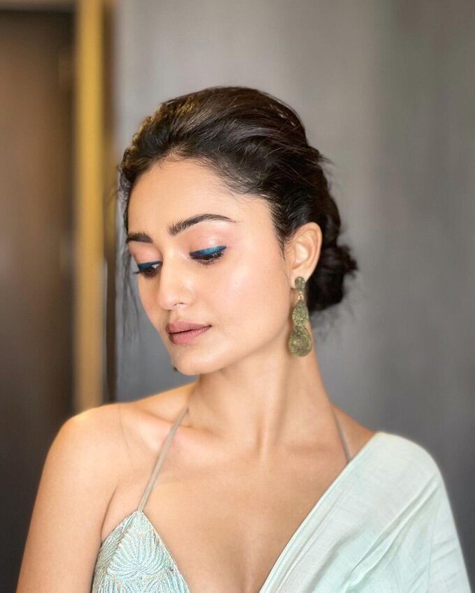 Tridha Choudhury New Images In Facebook