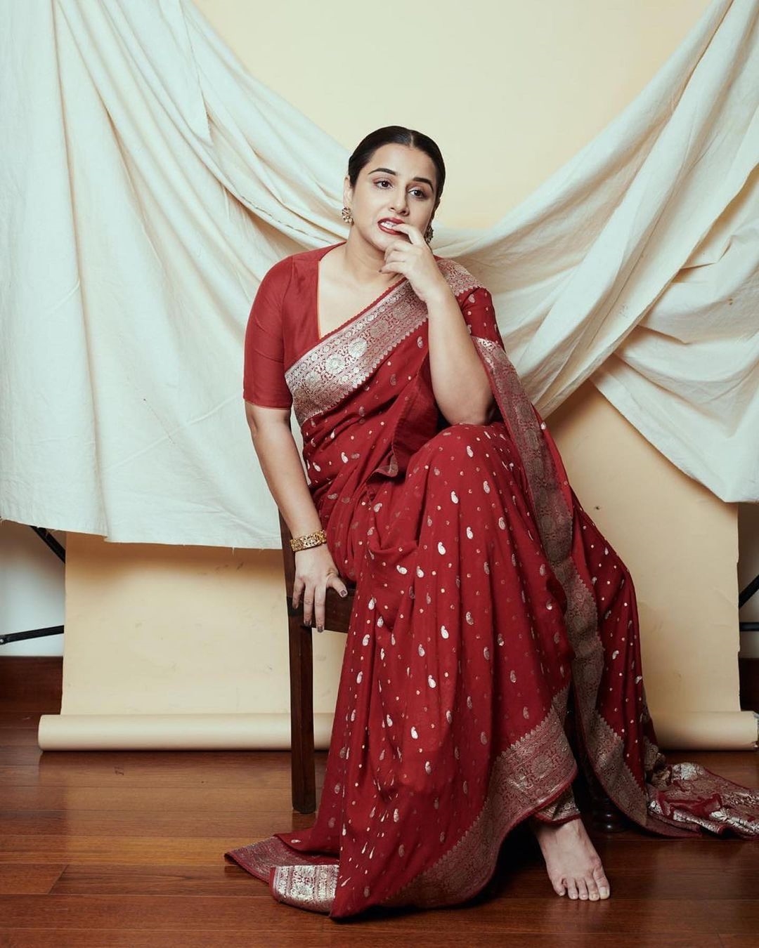 Vidya Balan Hot Photos In Saree