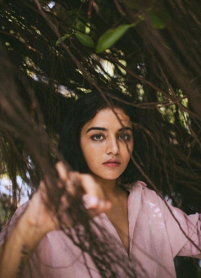 Wamiqa Gabbi Hot Photos Collection