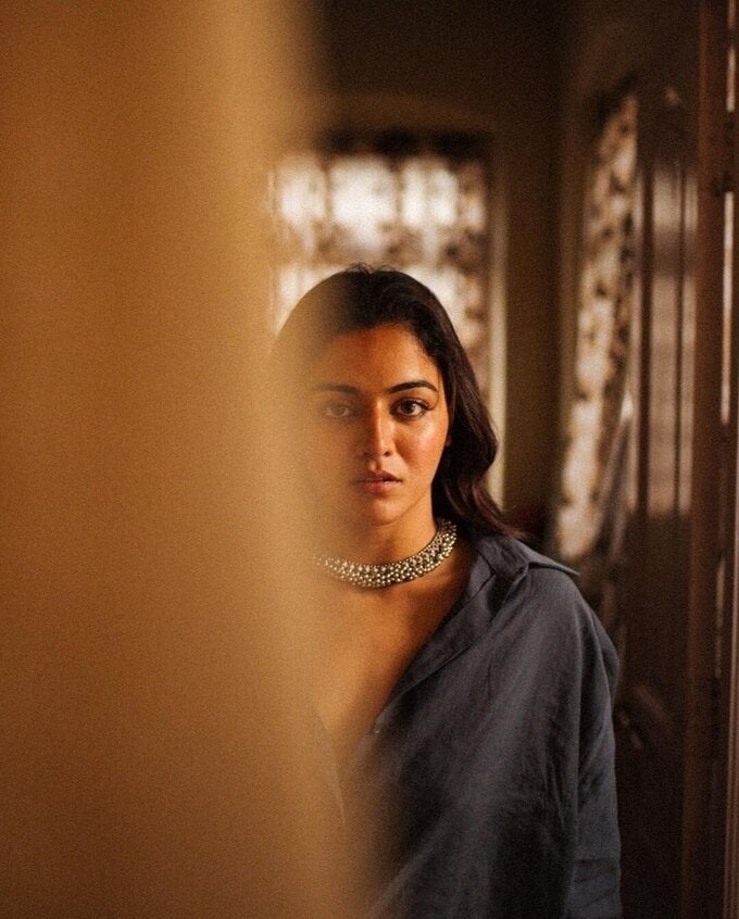 Wamiqa Gabbi Super Cool Photos