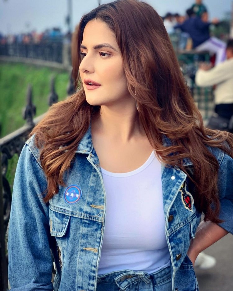 Zareen Khan New Clicks Gallery Collection