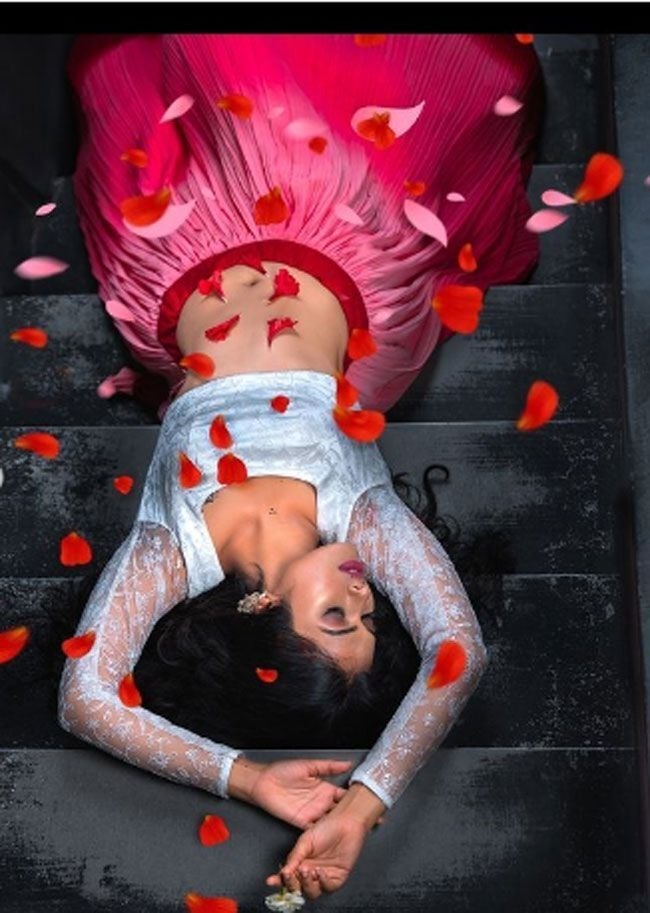 divi vadthya latest Photos collection