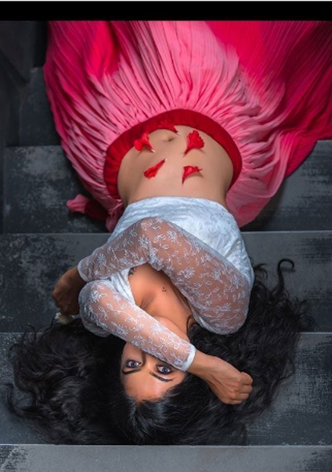 divi vadthya latest Photos collection