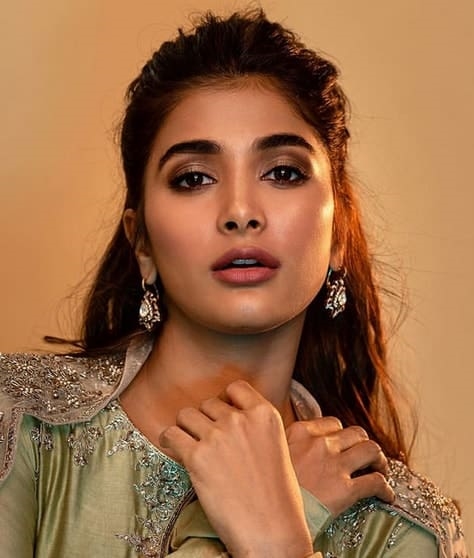 pooja hegde hotess New Images